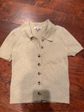 Madewell Green Short Sleeve Button-Up sweater